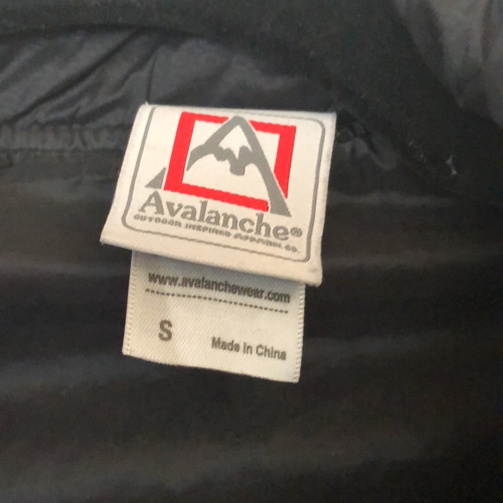 Active lightweight jacket - Picture 2 of 4